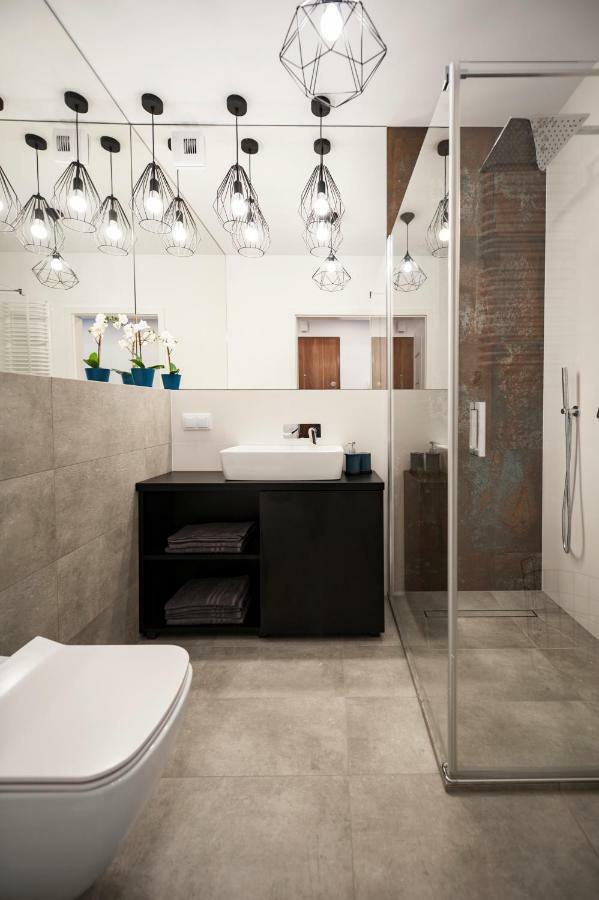 Unique 3City Apartments - Grey Apartment Γκντανσκ Εξωτερικό φωτογραφία